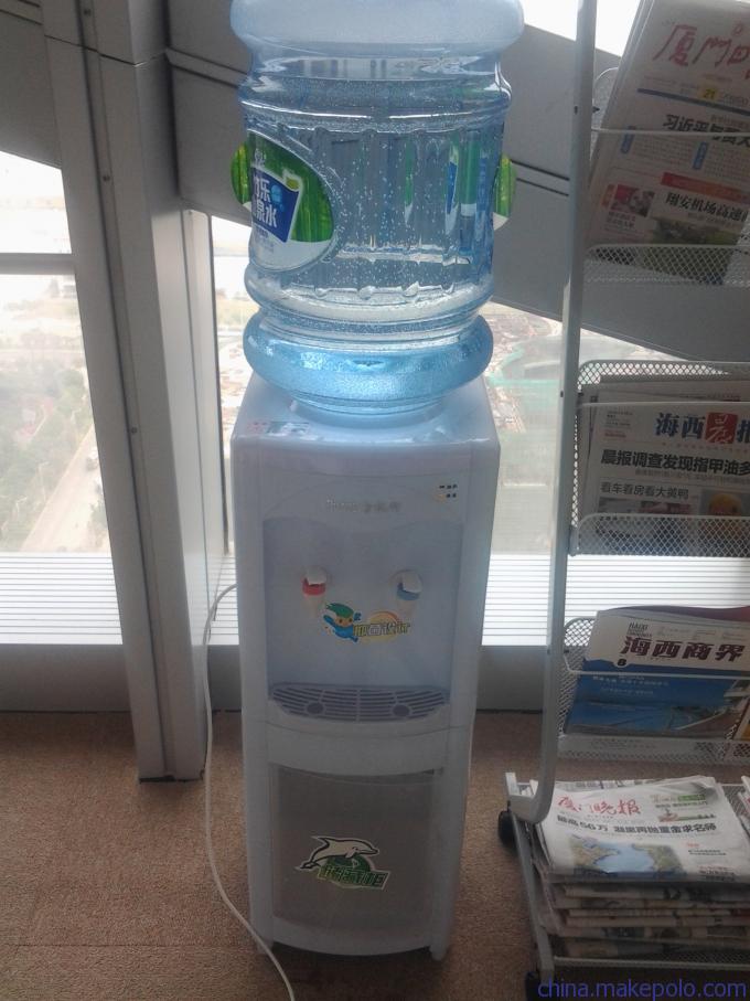 饮水机接水漏水怎样办