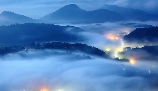 梦见风暴大雨寓意何在