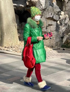 五十岁女人梦见自己怀孕了是什么意思 (五十岁女人梦见自己抱着婴儿喂奶)