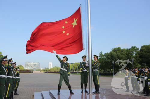 女人梦见国旗是什么意思