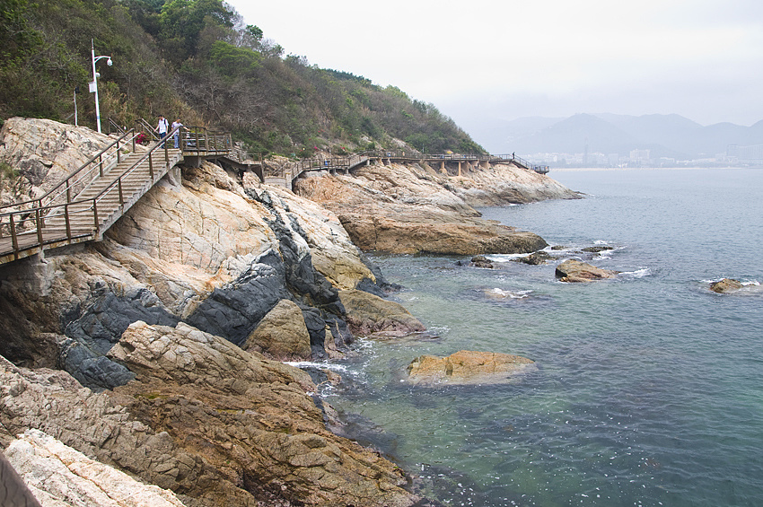 海岸线最长的国家是哪个国家 (海岸线最长的国度是哪个国度 波兰海岸线最长)