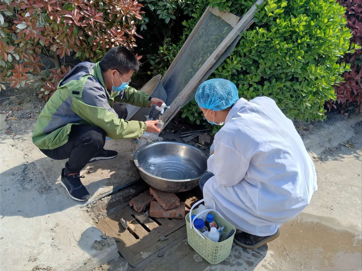 乡村投放自助饮水机的水