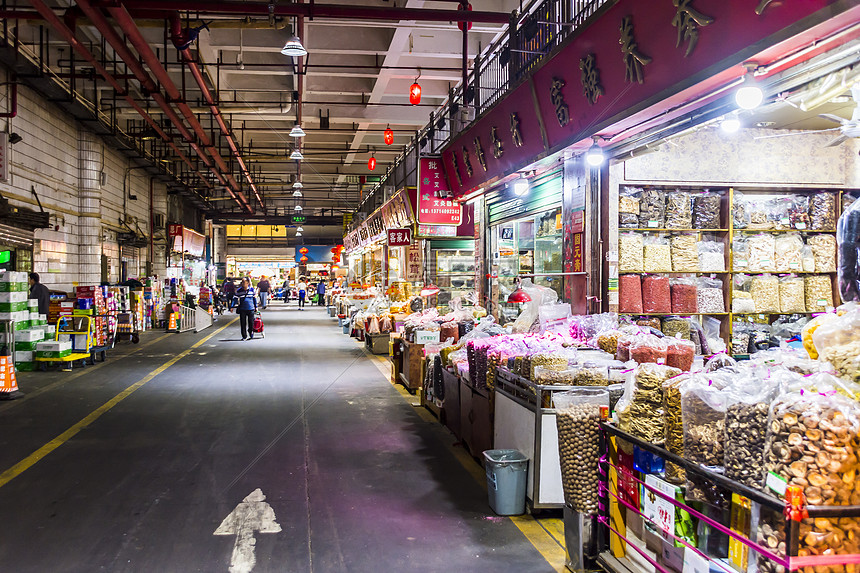 制霸深圳市场：提升品牌知名度的营销策略 (深圳市场什么时候成立)