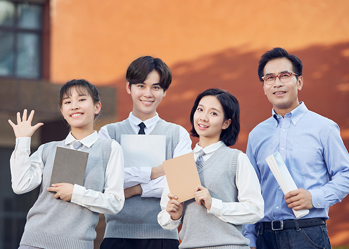 从初学者到专家：优化训练技巧与实践，提升机器学习技能 (从初学者到专家的五阶段理念)